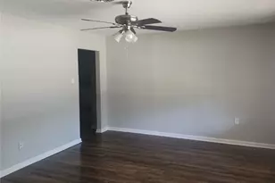 532 S Judd St, White Settlement, TX 76108 - Photo 4