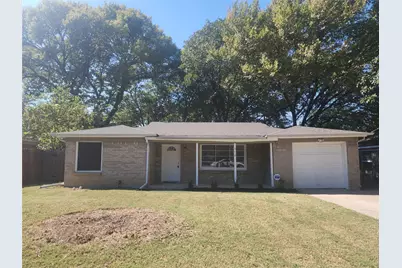 532 S Judd Street, White Settlement, TX 76108 - Photo 1