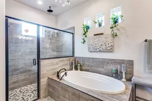 216 Deer Glade Ct, Azle, TX 76020 - Photo 22