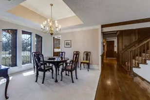 9915 Wood Forest Dr, Dallas, TX 75243 - Photo 6