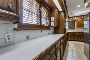 9915 Wood Forest Dr, Dallas, TX 75243 - Photo 14