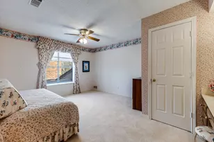 9915 Wood Forest Dr, Dallas, TX 75243 - Photo 26