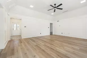 13426 Whispering Hills Dr, Dallas, TX 75243 - Photo 4