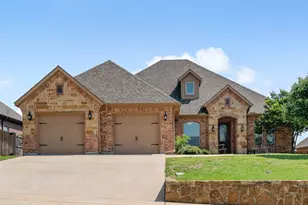 705 La Paloma Rd, Sanger, TX 76266 - Photo 2