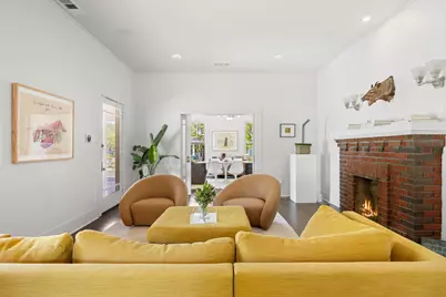 732 Haines Avenue, Dallas, TX 75208 - Photo 2