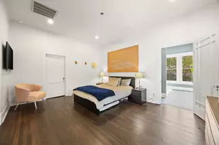 732 Haines Ave, Dallas, TX 75208 - Photo 8