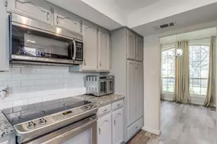 2721 Edinboro, Arlington, TX 76012 - Photo 10