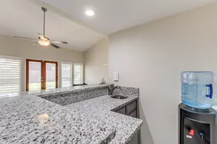 2721 Edinboro, Arlington, TX 76012 - Photo 8