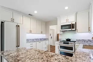 334 Duvall Blvd, Highland Village, TX 75077 - Photo 12