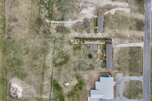 627 Kentucky Town Rd, Whitewright, TX 75491 - Photo 34