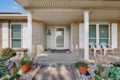 4324 Mesa View Drive, Mesquite, TX 75150 - Photo 2