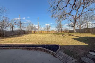 6229 Warrington Pl, Fort Worth, TX 76112 - Photo 34