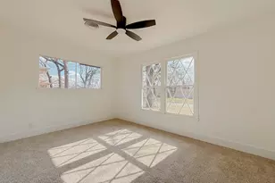 6229 Warrington Pl, Fort Worth, TX 76112 - Photo 12