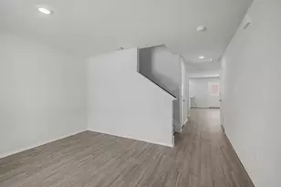 212 Arbor Ct, Granbury, TX 76048 - Photo 6