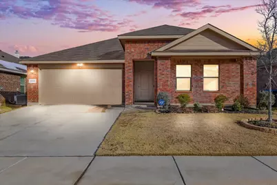 3052 Manu Street, Fort Worth, TX 76123 - Photo 2