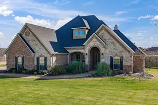 105 Mesquite Ct, Decatur, TX 76234 - Photo 1