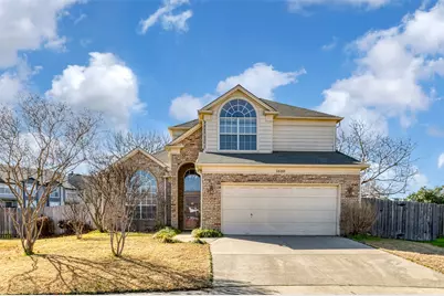 1600 Park Chase Avenue, Arlington, TX 76011 - Photo 1