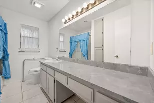 2305 Gilbert Cir, Arlington, TX 76010 - Photo 24