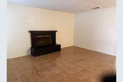 2725 Petersburg Drive, Arlington, TX 76014 - Photo 10