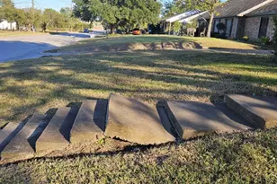 1200 E Franklin St, Hillsboro, TX 76645 - Photo 22