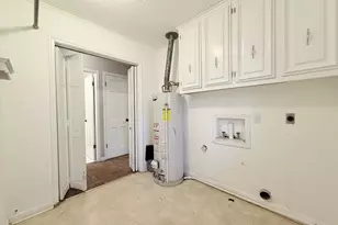 1200 E Franklin St, Hillsboro, TX 76645 - Photo 32