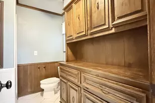 1200 E Franklin St, Hillsboro, TX 76645 - Photo 28