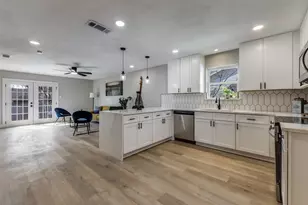 9610 Altacrest Dr, Dallas, TX 75227 - Photo 4