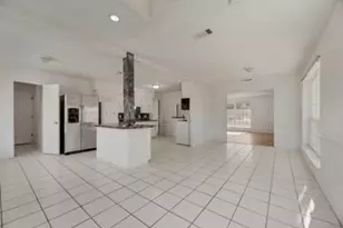 611 Wilson Ct, Duncanville, TX 75137 - Photo 2