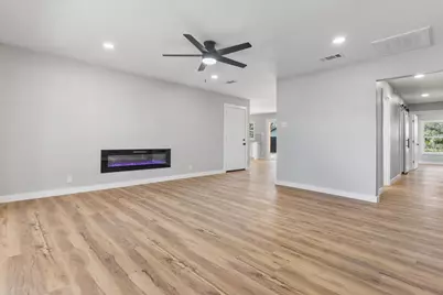 10129 Newcombe Drive, Dallas, TX 75228 - Photo 8