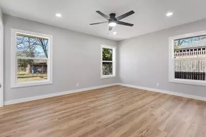 10129 Newcombe Drive, Dallas, TX 75228 - Photo 14