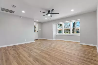 10129 Newcombe Drive, Dallas, TX 75228 - Photo 10