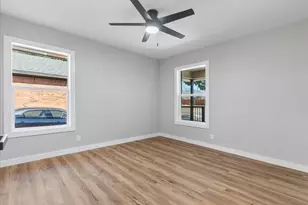10129 Newcombe Dr, Dallas, TX 75228 - Photo 16