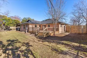 10129 Newcombe Dr, Dallas, TX 75228 - Photo 34