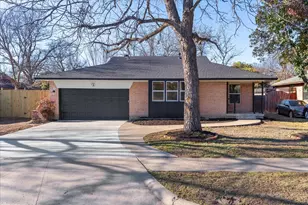 10129 Newcombe Dr, Dallas, TX 75228 - Photo 32