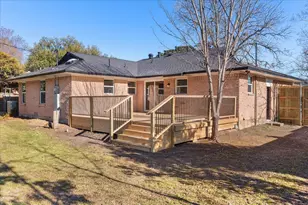 10129 Newcombe Dr, Dallas, TX 75228 - Photo 6