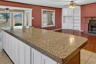 135 Lakeview Dr, Runaway Bay, TX 76426 - Photo 10