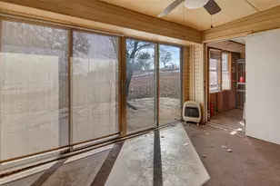 135 Lakeview Dr, Runaway Bay, TX 76426 - Photo 18