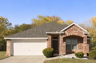 605 Crystal Falls Dr, McKinney, TX 75071 - Photo 1
