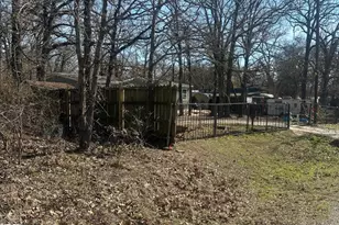 155 Spearman St, Mabank, TX 75156 - Photo 1