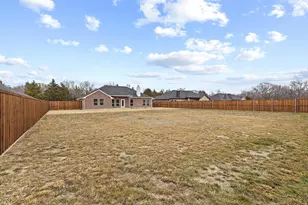 899 W Cardinal St, Ector, TX 75439 - Photo 36