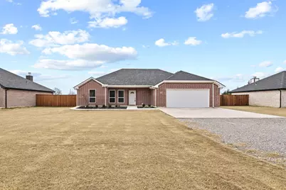 899 W Cardinal Street, Ector, TX 75439 - Photo 4