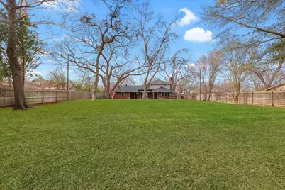 611 Ravenwood Drive, Arlington, TX 76013 - Photo 18