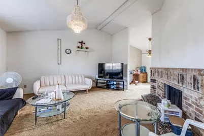 2806 Hackberry Lane, Garland, TX 75042 - Photo 6