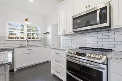 107 Sunset Drive, Cleburne, TX 76033 - Photo 6