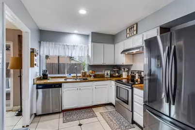 8049 Trimble Drive, Fort Worth, TX 76134 - Photo 12