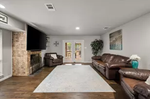 1732 Northaven Ct, Arlington, TX 76012 - Photo 18