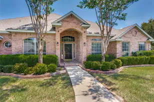 207 Highland Dr, Aledo, TX 76008 - Photo 2