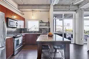 1001 Belleview St, Dallas, TX 75215 - Photo 18