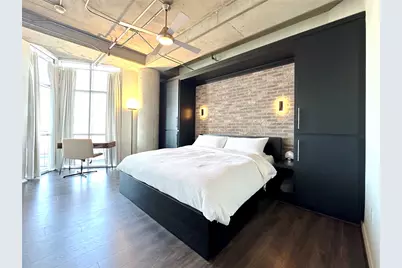 1001 Belleview Street #307, Dallas, TX 75215 - Photo 4