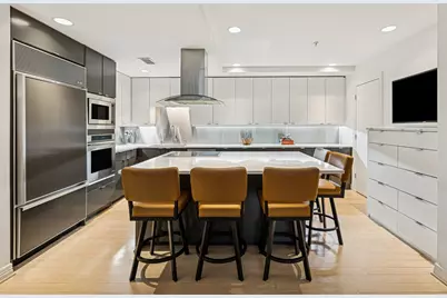 3401 Lee Parkway #105, Dallas, TX 75219 - Photo 10